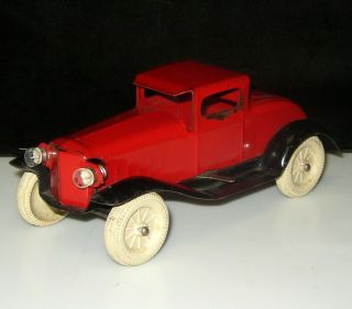 1930`s Wyandotte Battery - Op Pressed Steel Red & Black Ford Coupe W/lights 8.  25 "