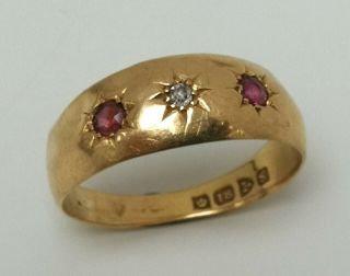 Vintage 1907 18ct 18k Yellow Gold Ruby & Diamond Three Stone Gypsy Ring - Size O