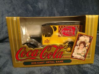 1993 Ertl Coca Cola Die Cast Metal Truck Bank,