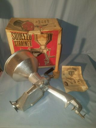 Vintage Squeezo Strainer 400 - Ts Metal Food Canning Freezing Food Mill Garden