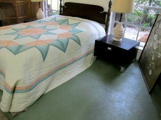 LARGE Vintage Beautifully Hand Quilted Dated 1987 & Signed BURSTING STAR Quilt 2