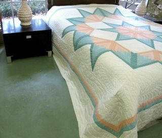 LARGE Vintage Beautifully Hand Quilted Dated 1987 & Signed BURSTING STAR Quilt 3