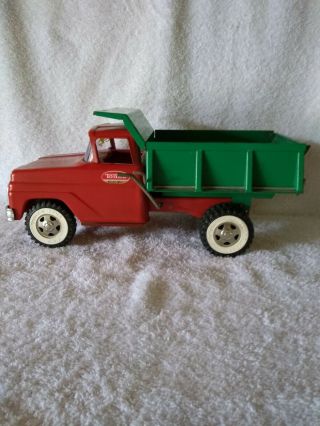 Vintage Tonka Toy Pick Up Dump Red And Green With White Wall Tires.