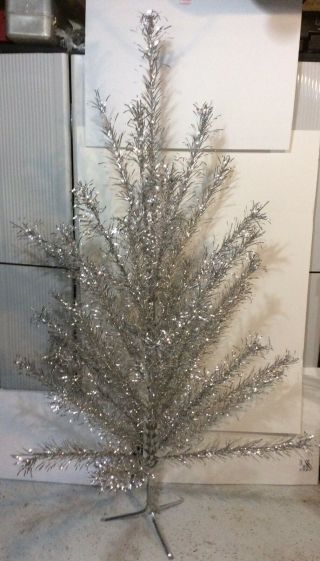 Mirro Vintage Aluminum Christmas Tree 6’ All Metal Complete Sputnick Mcm Style