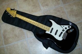 Squier By Fender Vintage Modified 
