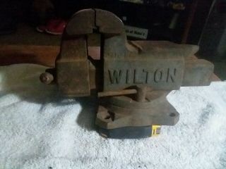 Vintage Wilton Bench Vise With 3 1/2 " Jaws & Swivel Base