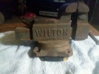 Vintage WILTON Bench Vise with 3 1/2 