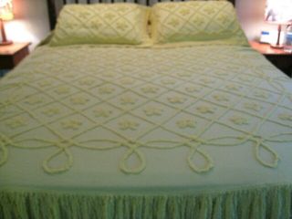 Vintage Look Yellow Cotton Chenille Bedspread 2 Shams Queen Heavyweight Vgc