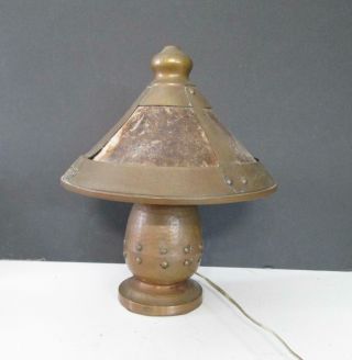 Vintage Arts & Crafts Hammered Copper & Mica Lamp 2