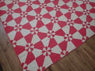 Glorious Finely Quilted Vintage 30s Pink & White Hearts & Gizzards QUILT 78x77 3