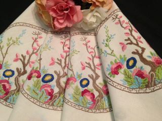 VINTAGE FAIRISTYTCH HAND EMBROIDERED TABLECLOTH TREE OF LIFE STUNNING 2