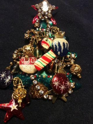 Rare Collectible Retired Lunch At The Ritz Christmas Tree Pin/pendant