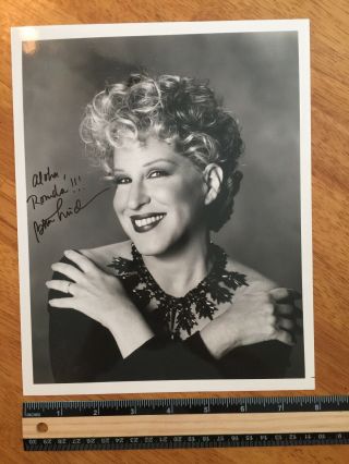 Bette Midler Hand Signed Autograph - A Collectors Must Have