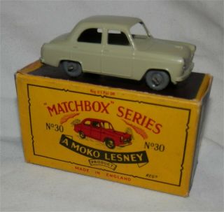 1950s Matchbox.  Lesney.  30 FORD PREFECT grey plastic Wheels. , 3