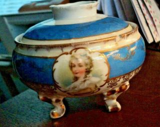 Antique Unmarked Porcelain Hair Receiver Victorian Lady 4 Footed Gold & Blue
