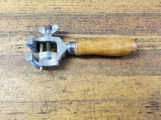 Antique Hand Held Vise • Vintage Wood Handle Clamping Jewelers Gunsmith Vise Usa