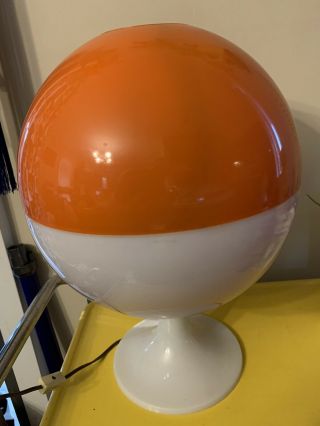 Vintage Mcm Plastic Round Lamp 1973 Universal Media Inc Orange White