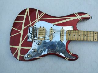 Vintage Van Hondo Fame Series 761 Red Electric Guitar 3