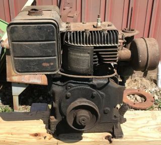 Vintage Briggs And Stratton Motor • Model 19fb • Type 0021 01
