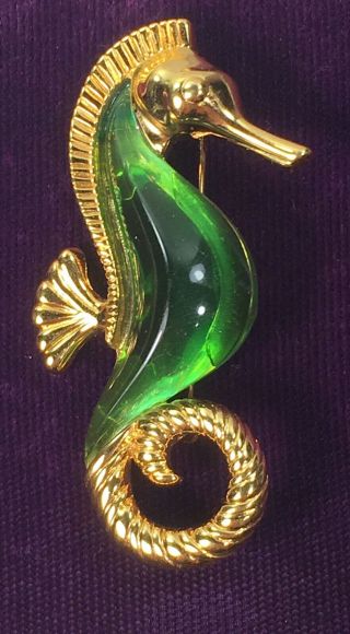 Vintage Signed Trifari Green Lucite Jelly Belly Seahorse Pin Brooch Translucent