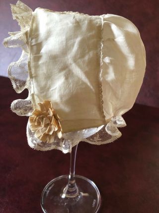 Bonnet with long Hollie point needle lace insertion early 18th C.  birds flowers 3
