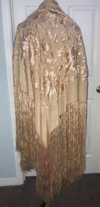 Vintage 1920s Peach Silk Embroidered Piano Shawl Fringes