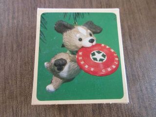 Vintage Hallmark Keepsake Ornament,  Frisbee Puppy,  Qx4444,  1984,