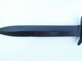 WW 2.  u.  s.  camillus trench knife with m8 sheath 2