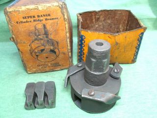 Vintage Range Cylinder Ridge Reamer - Cuts 2 - 19/32 " - 4 - 3/16 " - Box
