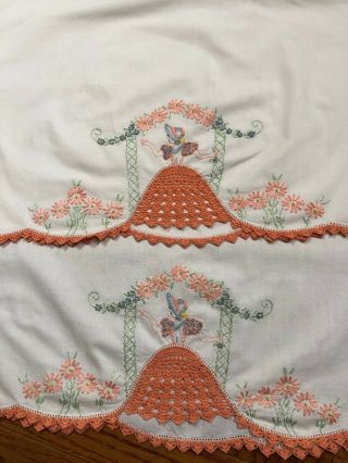 Vtg Embroidered Pillowcases Southern Bell Girl Gazebo Flowers Crochet Dress