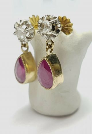 18k Gold Earrings With Rose Cut Diamonds And Ruby