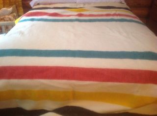 Vintage Hudson Bay 4 Point Wool Blanket 70 By 86 Label Missing