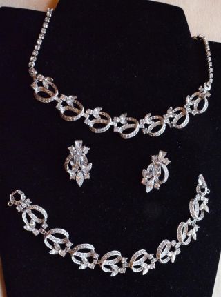 50s Signed Pennino Silvertone Clear Rhinestones Set Bracelet Necklace Earrings