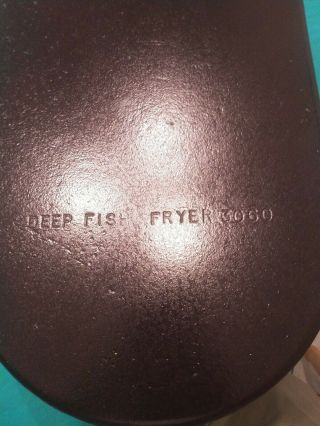 Vintage CAST IRON 3060 Deep Fish Fryer Chicken LARGE OVAL MADE in USA 2