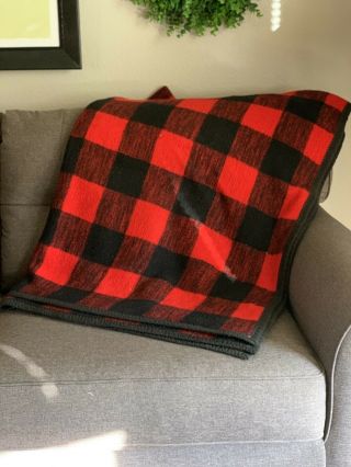 Vuteks Crown Crafts Vintage Buffalo Check Blanket Throw Plush Red Black 60 X 80