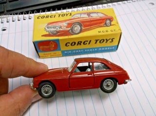 Vintage Corgi Toys 327 Mgb Gt & Box Pat No 998217 Great Britain
