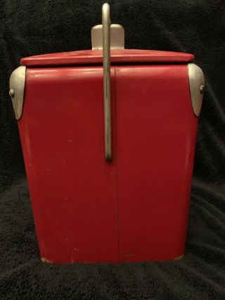 VINTAGE (1950s) CLASSIC RED METAL COCA COLA ICE CHEST COOLER. 2