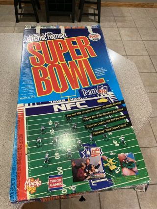 Vintage Tudor Nfl Bowl Electric Football Game Board With Players