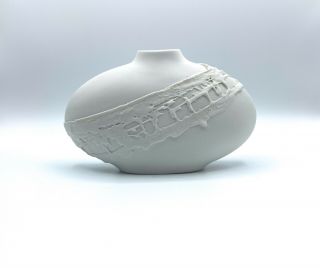 Mid Century Modern White Abstract Ceramic Vase Vtg Signed