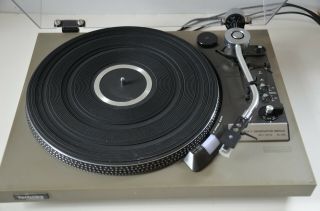 Vintage Technics Sl - 23 Turntable Belt Drive W/ Dust Cover Audio Technica M12e/u