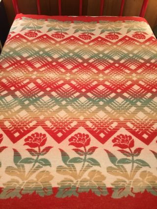 Vintage Beacon Style Camp Blanket Art Deco Red Green Tan Tulips Double Bed