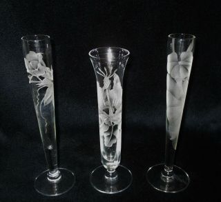 Hawaii 3 Vintage Etched Glass Bud Vases Frank Oda Hibiscus 6 3/4 " & 7 1/2 "
