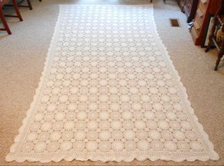 Antique Vintage Hand Crochet Tablecloth Rectangle Bedspread Coverlet 60 X 116