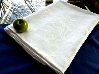 Vintage White Irish Linen 68x100 Banquet Tablecloth Damask Large Acanthus Leaves