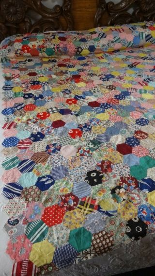 Awesome Vintage Feed Sack Hexagon Pattern Quilt Top L111. 3
