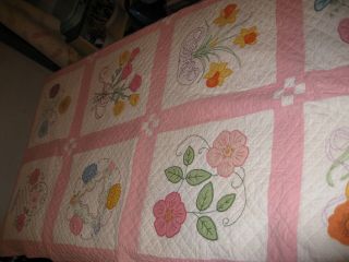 Vintage Handmade Hand Stitched Pink Floral Applique Scalloped Quilt 74 X 82