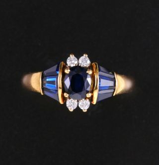 Spectacular 18k Yellow Gold Natural Bright Blue Sapphire & Diamond Ring
