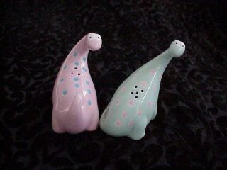 Fitz And Floyd F & F Hugging Dinosaur Salt And Pepper Shakers 2