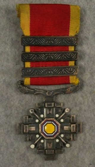 Wwii Manchukuo Order Of Pillars Of State Medal Japan 6th - 8th Class Ww2