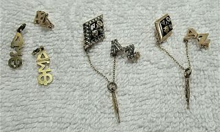 Vtg.  Delta Sigma Phi Fraternity Pins Lavaliers Set Gold,  Onyx,  Pearls